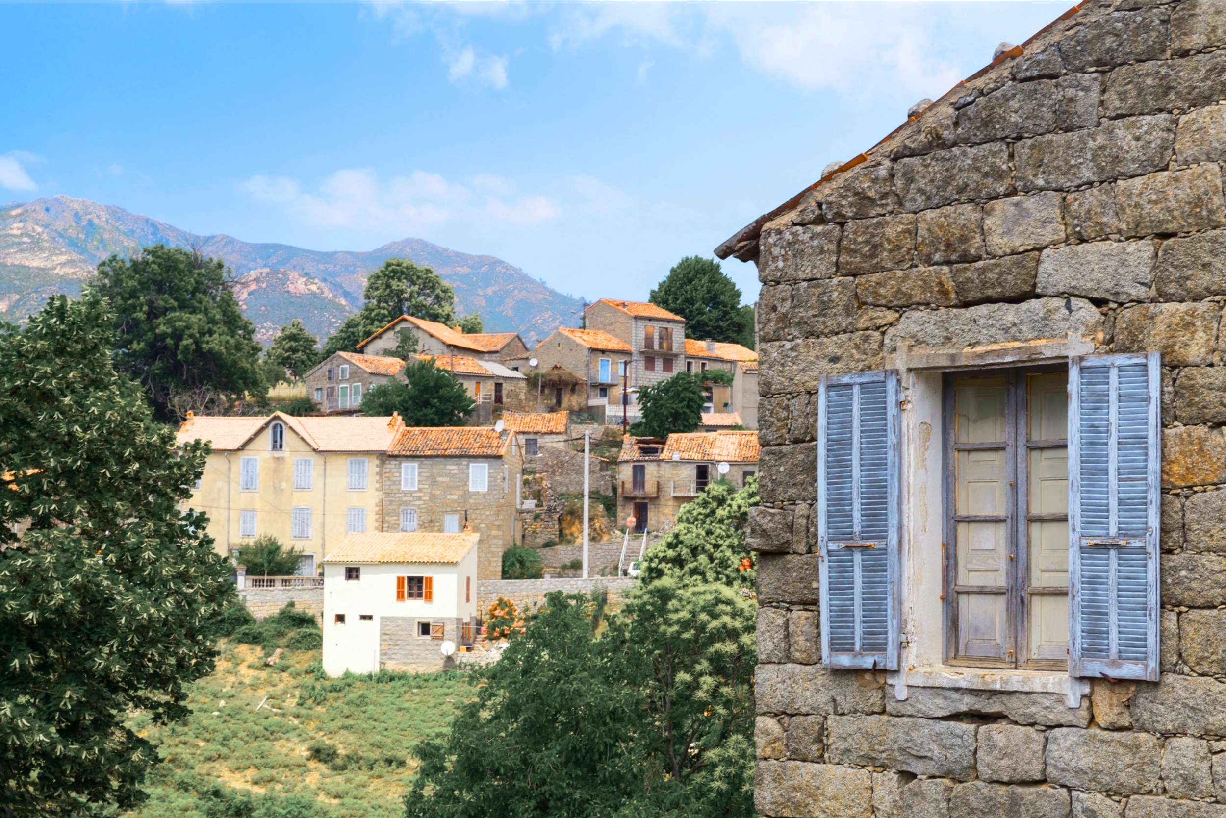 Alt à définir